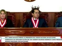 Ceremonia de juramentación del Dr. Roberto Rolando Burneo Bermejo como Presidente del JNE