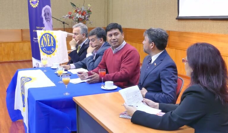 ANEF y candidatos a gobernador por La Araucanía dialogan sobre la descentralización