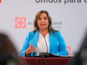 Dina Boluarte: "el próximo presidente debe venir con las uñas cortadas"